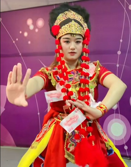 Pekan Interaktif 210325: Merantau ke Taiwan Demi Wujudkan Cita-cita Bangun Sanggar Tari di Cirebon