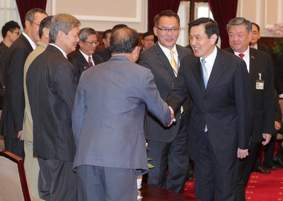 Presiden Ma Puji Keberhasilan Program Tionghwa Perantau Untuk Mengisi Kekosongan SDM