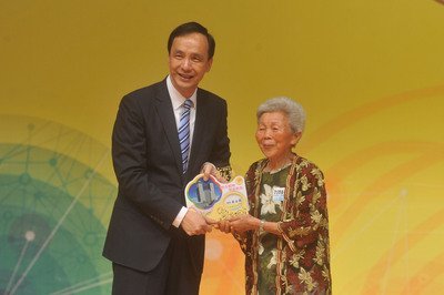 Mau Pensiun? Tunggu Dulu   Rencana Usia Pensiun Menjadi 62,48 Tahun