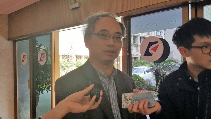 Yuan Eksekutif menyetujui amandemen undang-undang untuk melonggarkan prosedur investasi warga asing dan warga perantau