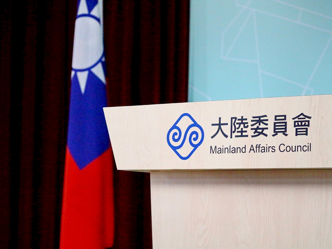 MAC: Telah Siap Mengantisipasi Kondisi Terburuk Sehubungan dengan Nol Pejabat di Kantor Perwakilan di Hong Kong