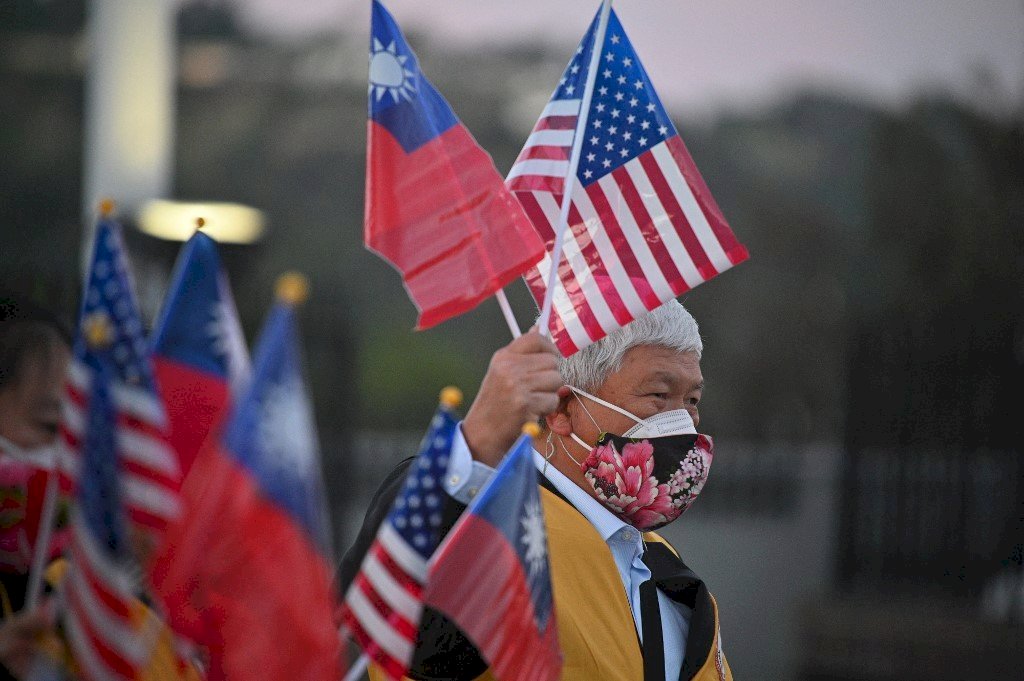 Taiwan dan Amerika Menandatangani MOU Pembelian Alutsista Senilai NT$ 6,99 Milyar