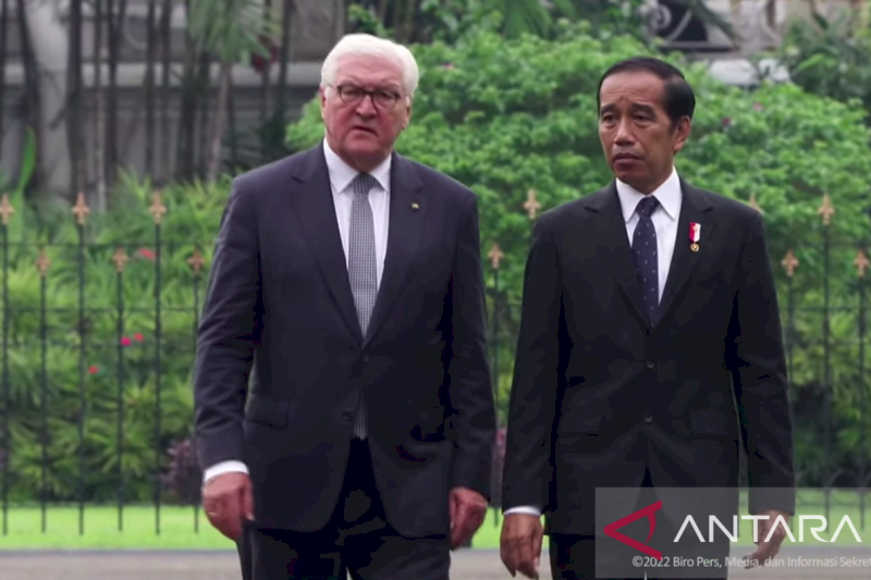 Menkes: Presiden dan Tamu Negara Tetap Pakai Masker di Dalam Ruang