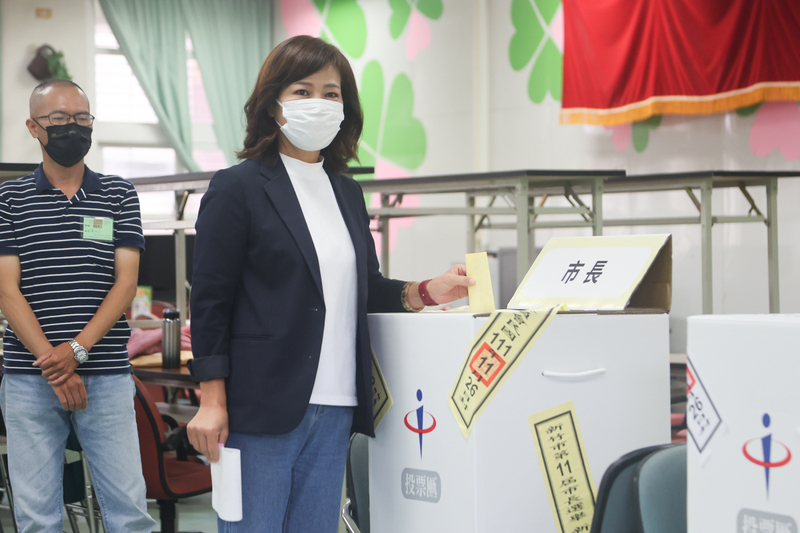 (Pemilu 9 in 1) Kandidat Walikota Hsinchu dari Tiap Partai Telah Memberikan Hak Suara