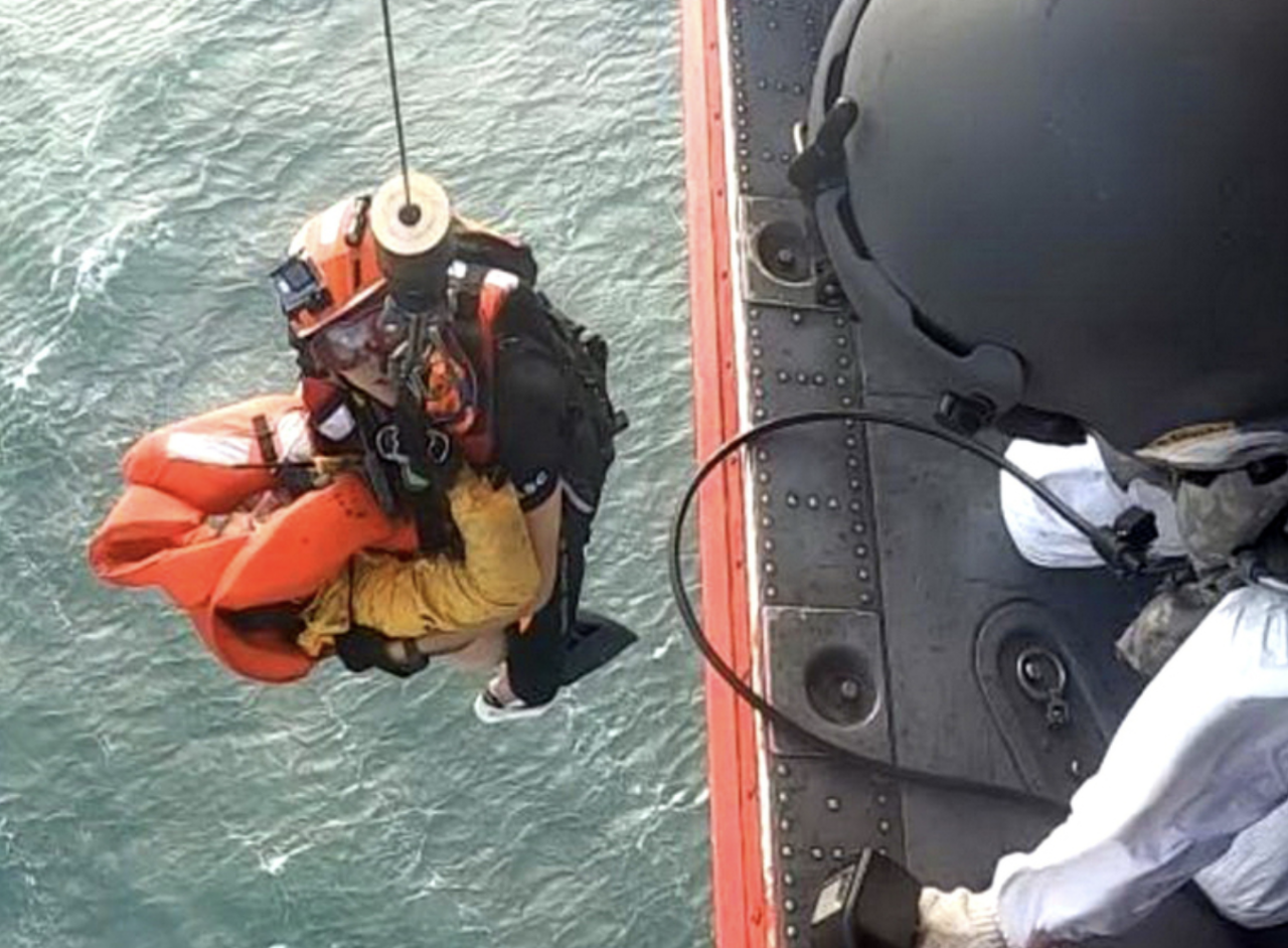Penyelamatan Awak Kapal Kargo Asing di Perairan Lepas Pantai Changhua