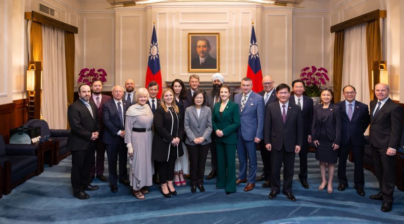 Bertemu dengan Parlemen Kanada, Presiden Tsai: Tim Delegasi Mengakui Tekad Taiwan untuk Menjaga Demokrasi dan Kebebasan