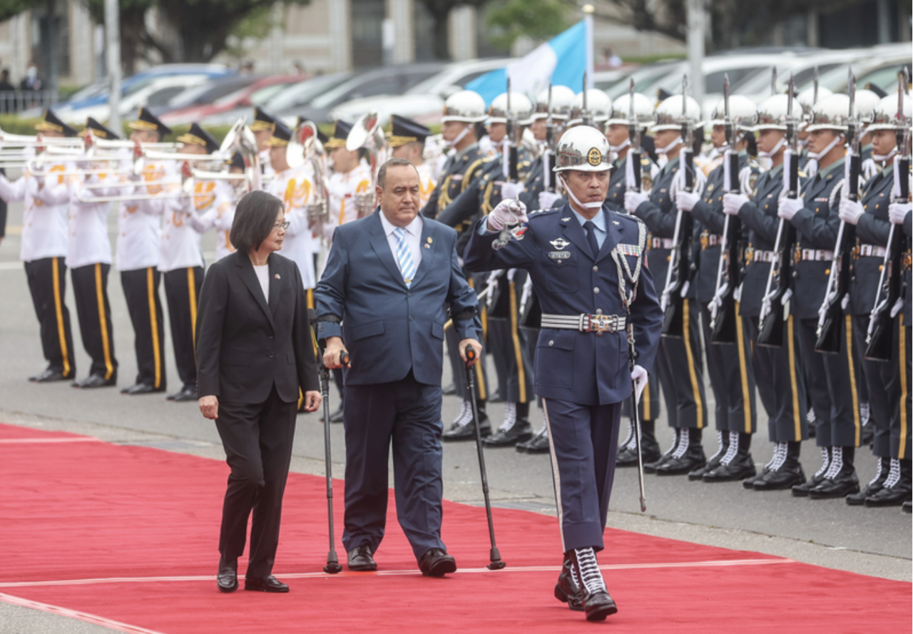 Presiden Guatemala Alejandro Tegaskan Pembinaan Diplomatik, Dukung Kedaulatan Keutuhan Taiwan