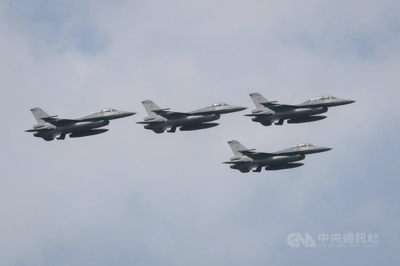 Penerimaan Pesawat Tempur F-16V Terlambat, Kemenhan: Secara Keseluruhan Sesuai Jadwal Diterima Tahun 2026