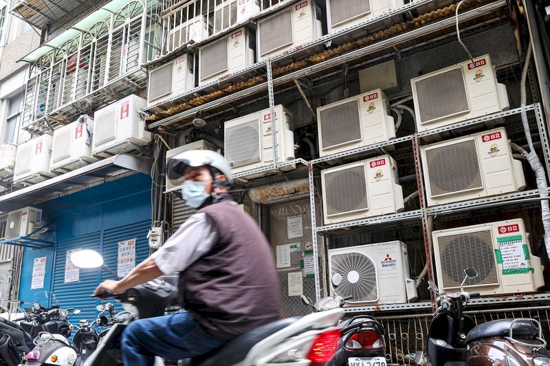 Puncak Tertinggi Konsumsi Listrik Musim Panas Tahun Ini   Taipower: Ada Cadangan 7%