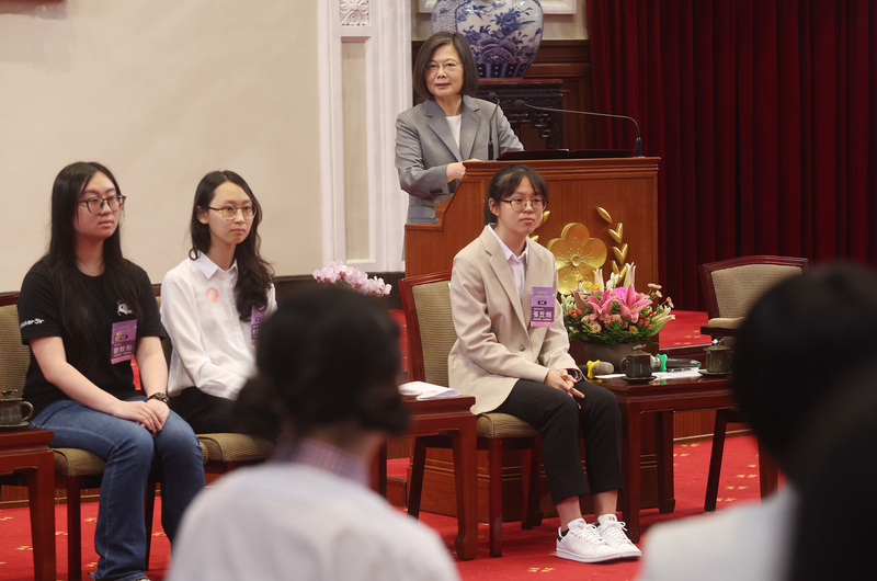 Mengarah Ke Era Digitalisasi  Presiden Tsai: Terus Perkuat Pencegahan Keamanan Data