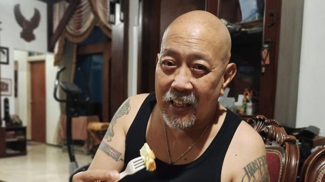 Indro Warkop, Tampang Sangar Tapi Lucu