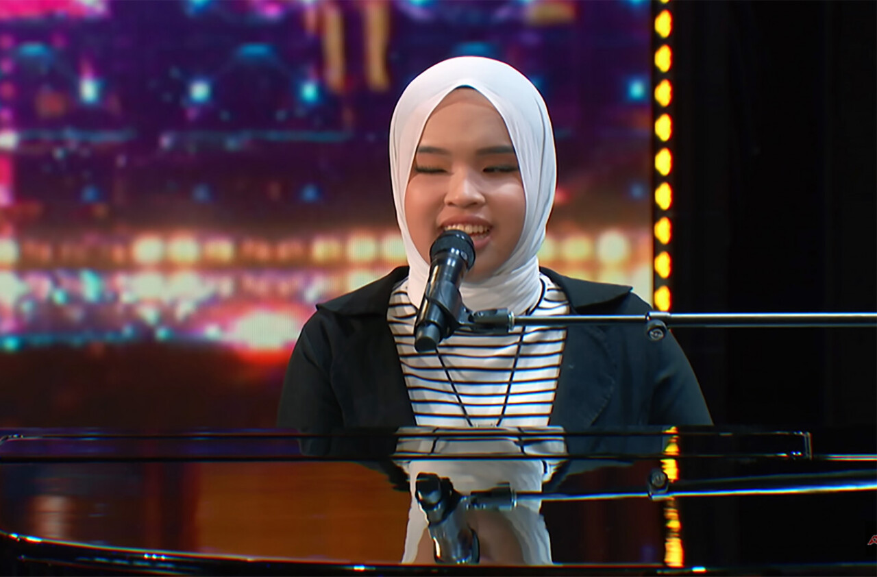 Putri Ariani, Penyanyi Indonesia yang Dapat Golden Buzzer dari Simon Cowell