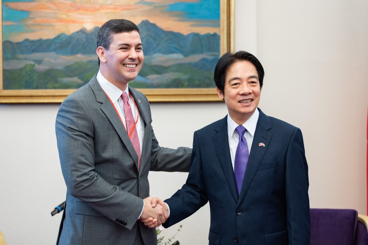 Presiden Baru Paraguay Bertemu dengan William Lai, Mempertegas Kerja Sama Taiwan-Paraguay