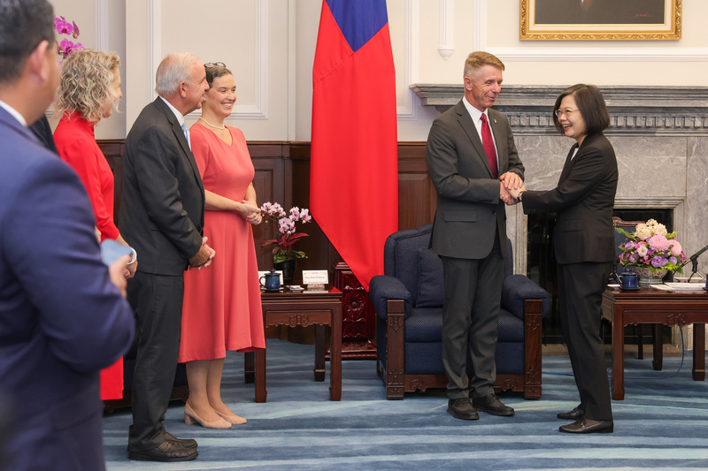 Presiden Tsai Terima Kunjungan Delegasi DPR AS, Robt Wittman: DPR AS Prihatin dengan Penundaan Pengiriman Senjata ke Taiwan