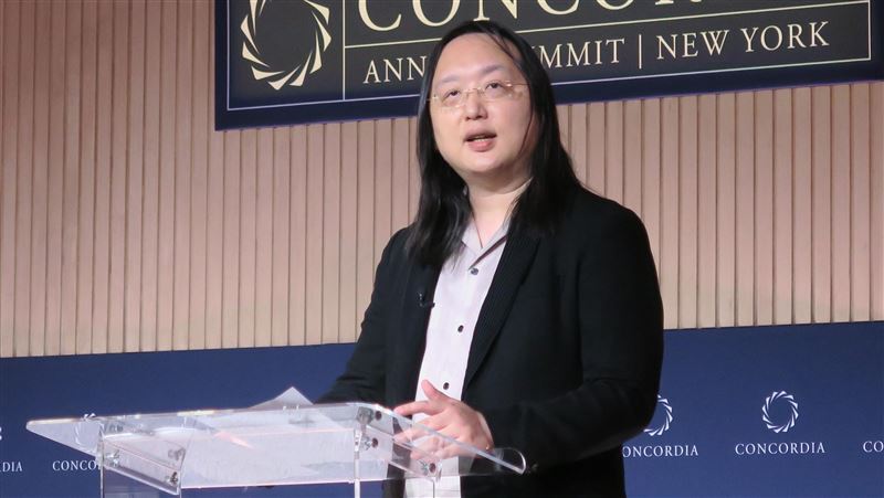 Pidato Audrey Tang di New York, Berbagi Pengalaman Demokrasi Digital Taiwan