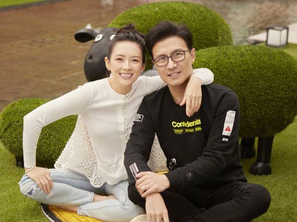 Setelah 8 Tahun Menikah, Artis Kenamaan Tiongkok Zhang Zi-yi  dan Wang Feng Putuskan Bercerai