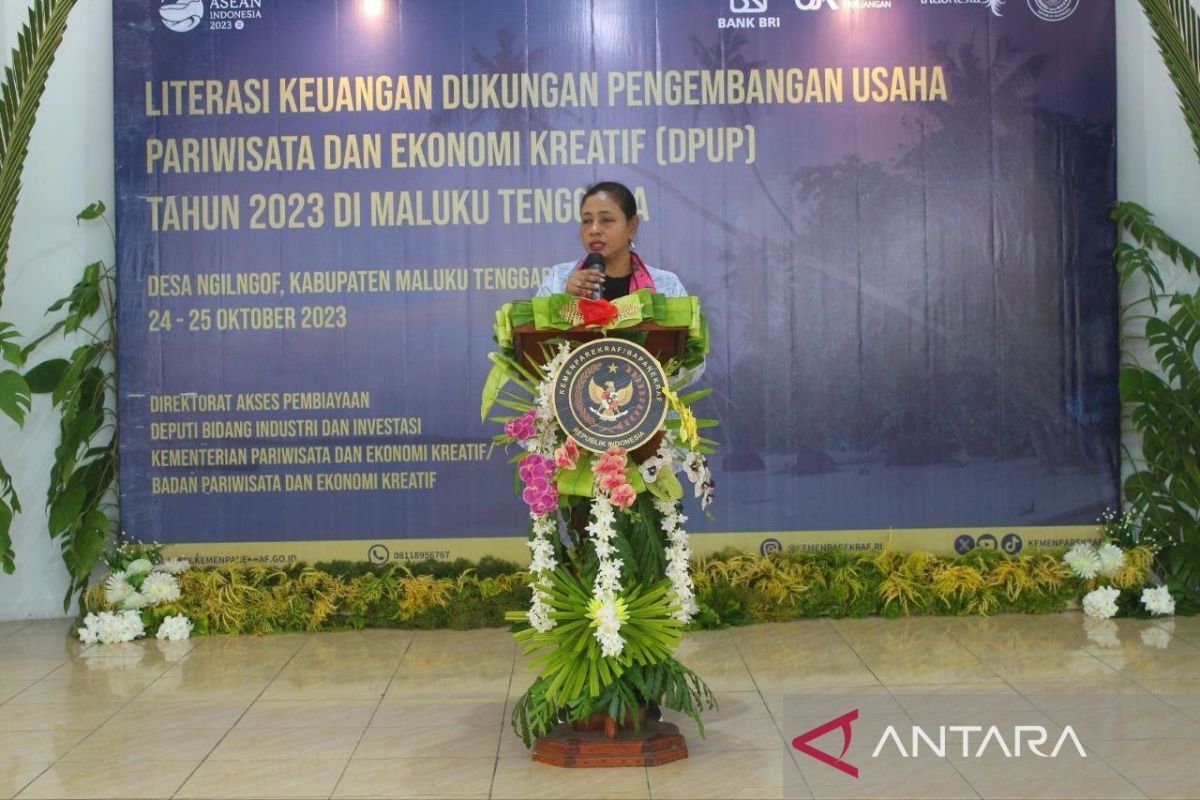 Kemenparekraf Perkuat Literasi Keuangan Pelaku Parekraf di Maluku