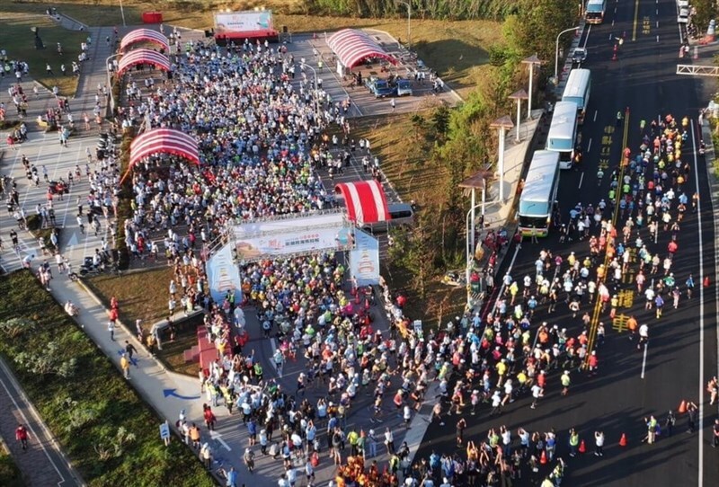 Maraton Diadakan di Penghu, Taichung, Dipartisipasi Sekitar 7.000 Pelari