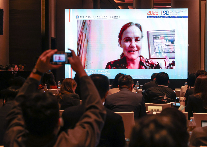 Rencana Persiapan Peperangan Asimetris, Mantan Wakil Menteri Pertahanan AS: AS harus Membantu Taiwan Meningkatkan Pertahanan Diri