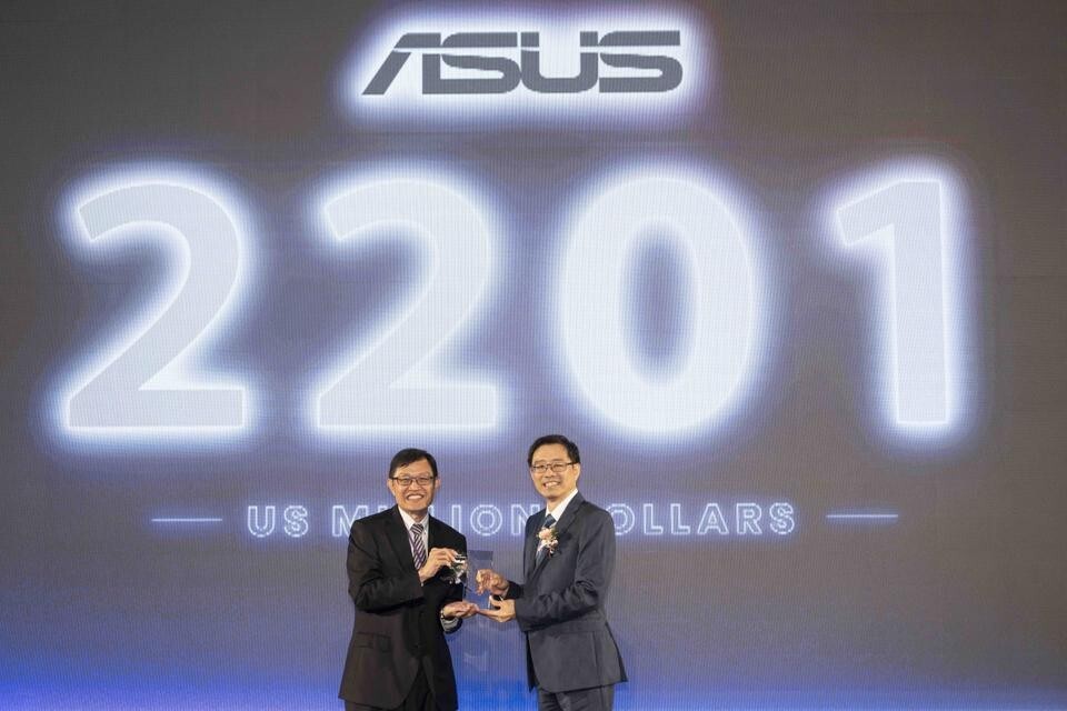 ASUS Kembali Meraih Penghargaan Merek Terbaik 2023 dari Interbrand