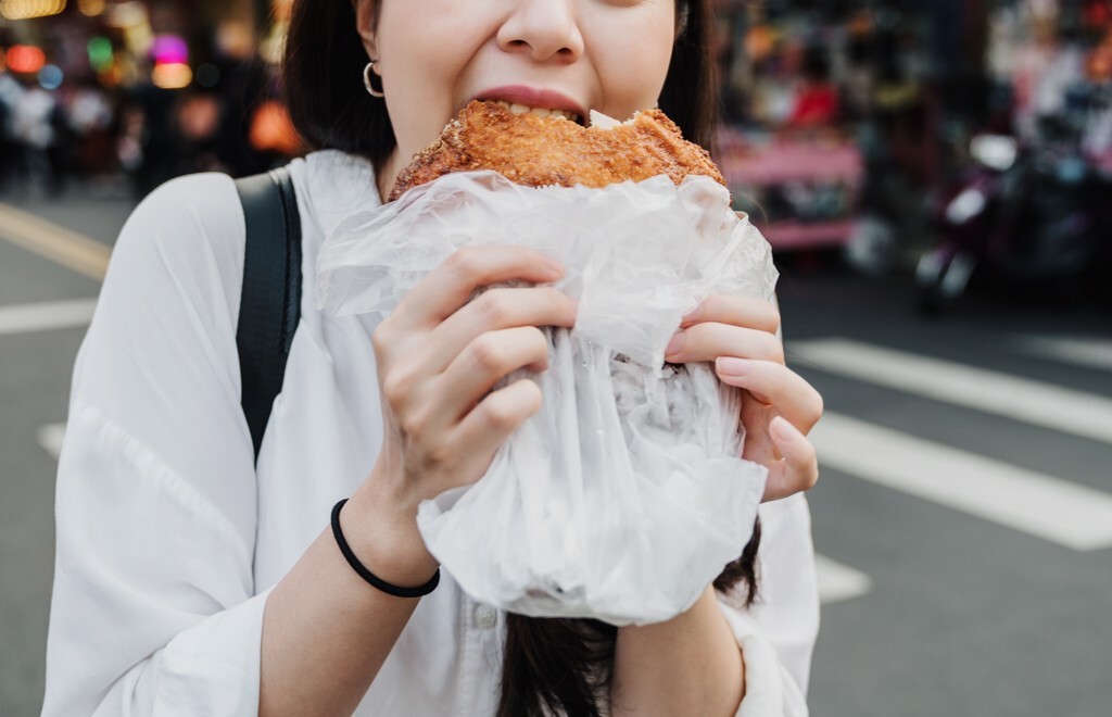 Harga Melambung Tinggi Bikin Terkejut! Harga Sepotong Ayam Goreng Naik Menjadi NT$105, Warganet: Mending Beli Nasi Kotak