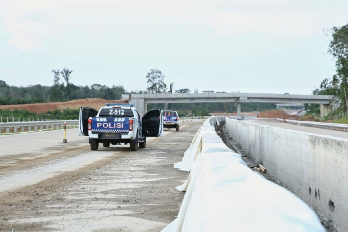 Menteri PUPR Targetkan Pembangunan Tol Palembang-Betung Tuntas 2025