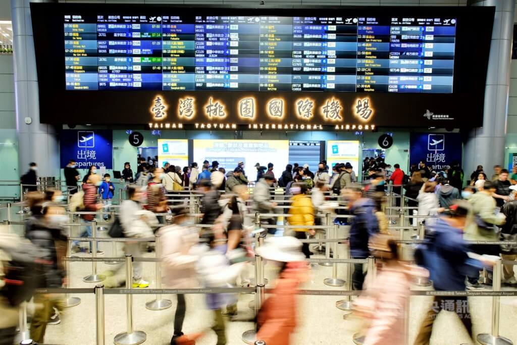 Perhatian Bagi Penerbangan Internasional! Kemungkinan Ada Penyesuaian Jadwal Penerbangan di Bandara Internasional Taoyuan Selama 5 Hari Acara Latihan Udara Pelantikan Presiden 20 Mei