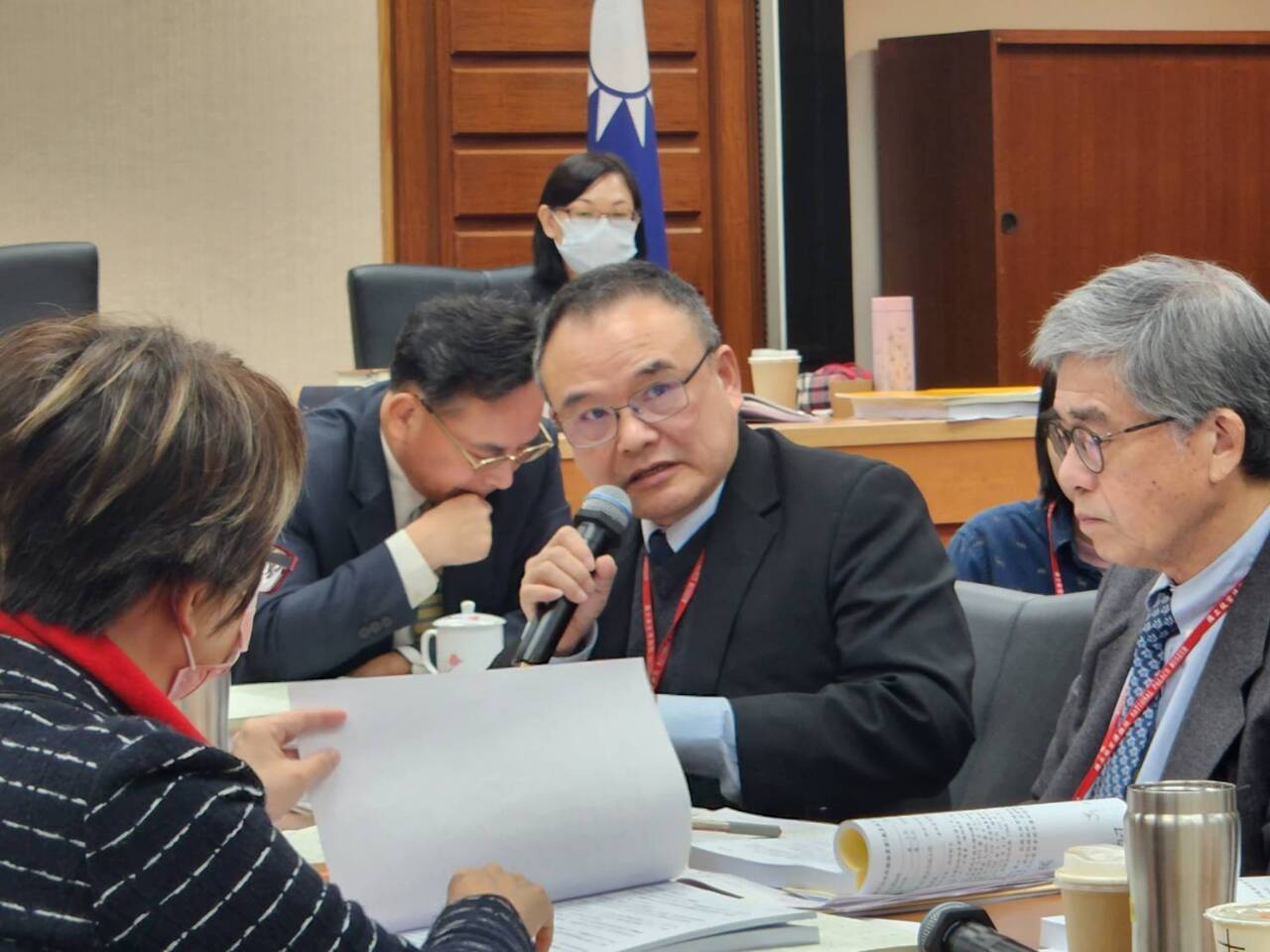 Legislator Pertanyakan NT$130 milyar Dana Anggaran 100 Tahun NPM