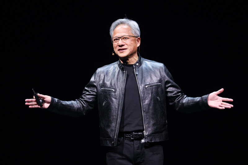 Jensen Huang Hadiri Acara Peresmian Pabrik SPIL Baru di Taichung pada 16 Januari