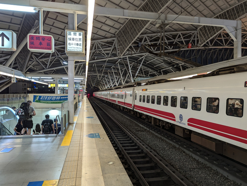 TRA Menambah 39 Perjalanan Kereta untuk Taipei dan Taichung selama Tahun Baru Imlek