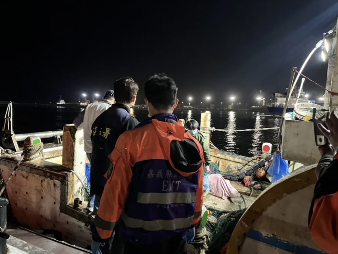 2 ABK Terjerat Jaring Ikan Terjatuh di Lepas Pantai Chiayi, Ditolong Namun Sudah Tidak Bernyawa