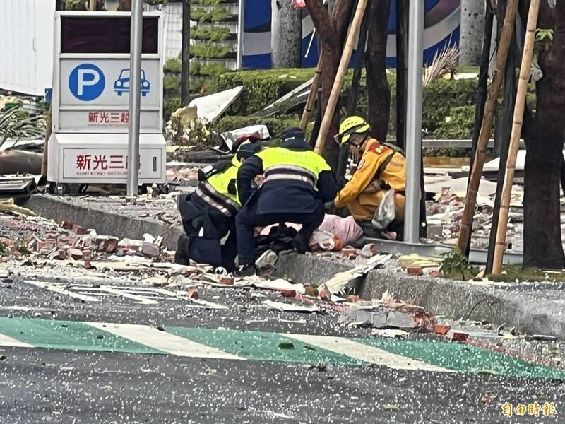 Ledakan Gas di Shin Kong Mitsukoshi Taichung, 4 Orang Terpental dari Lantai 12