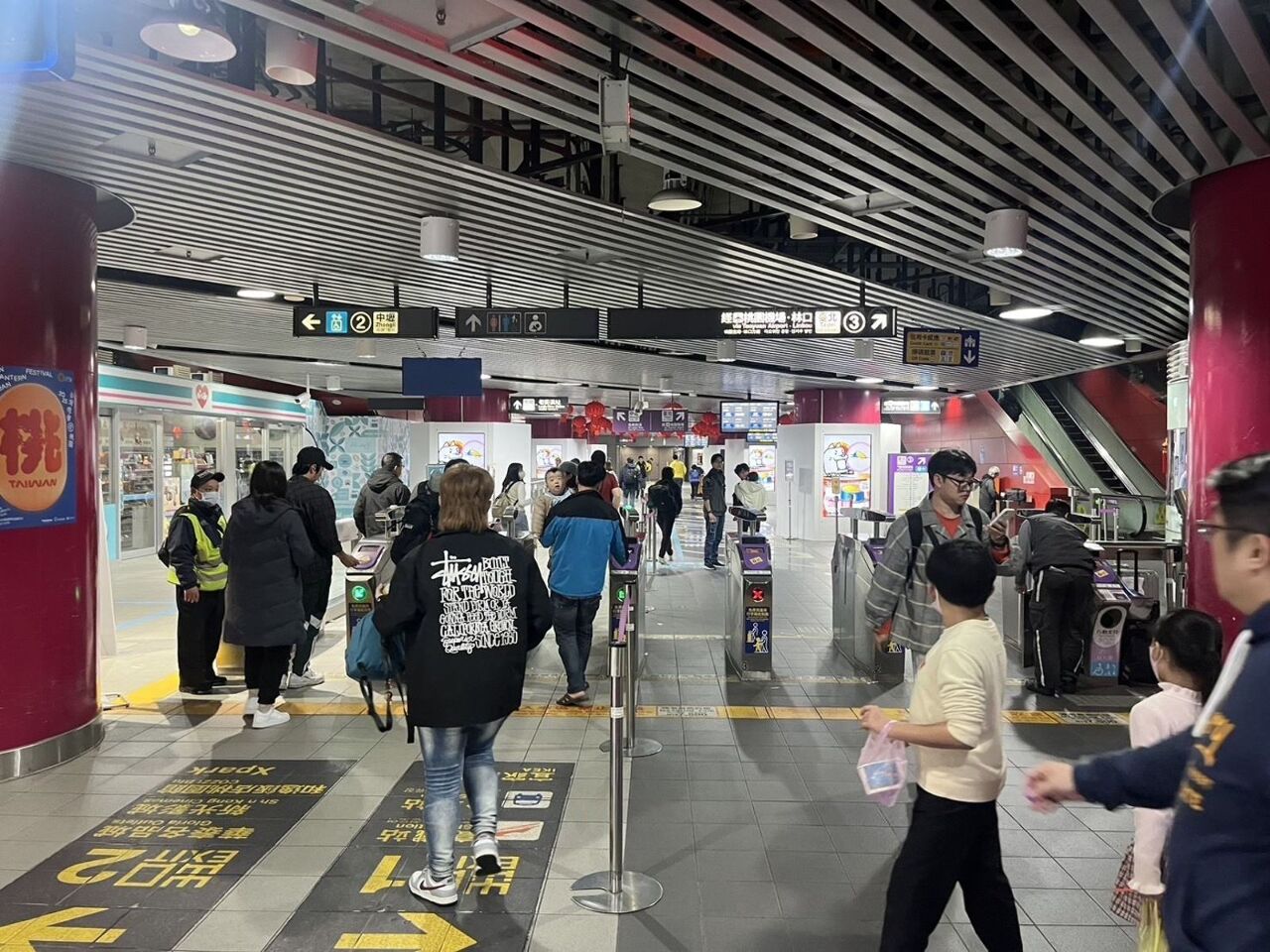 2,2 Juta Orang Padati Festival Lentera Taiwan, MRT Bandara Taoyuan Mulai Tambah Jadwal Keberangkatan dari Pukul 14:00