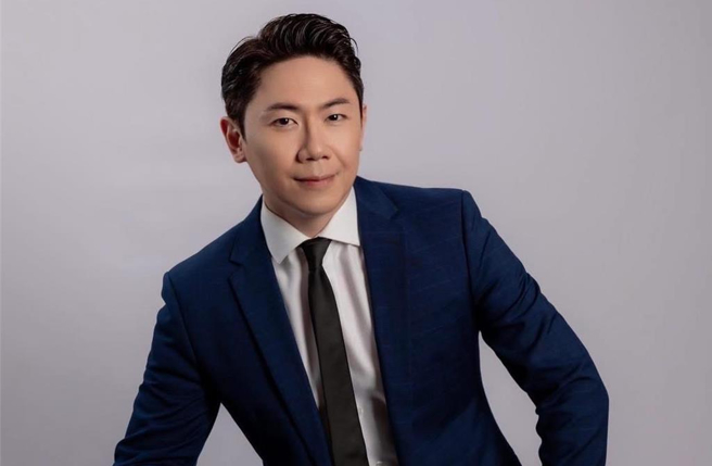 18 Tahun Memandu Program TV Kenamaan 《Taiwan Qi Shi Lu》, MC Ini Mengundurkan Diri