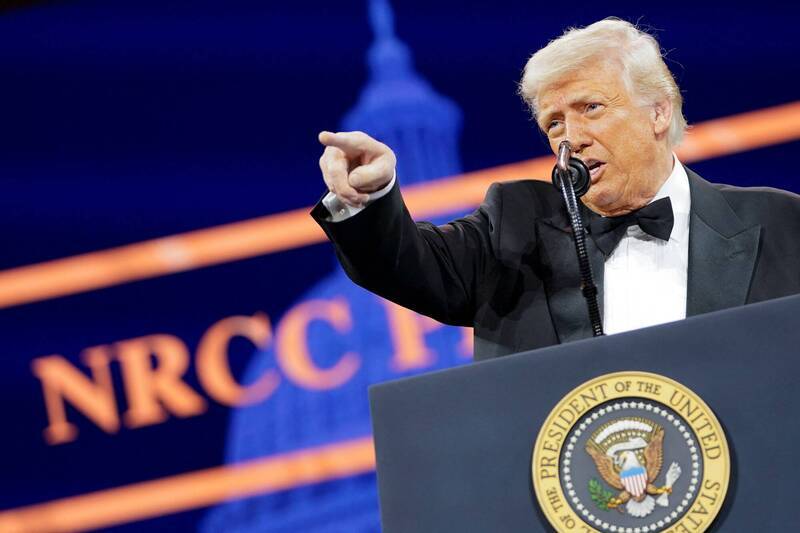 Trump Ungkap Pernah Peringatkan TSMC: Jika Tak Bangun Pabrik di AS, Akan Dikenai Pajak 100%