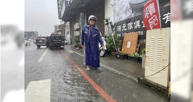 Hujan Lebat Mengguyur, Beberapa Kawasan di Taoyuan Dilaporkan Terendam Air, Warga Setempat Pasrah: Setiap Hujan Besar Selalu Begini