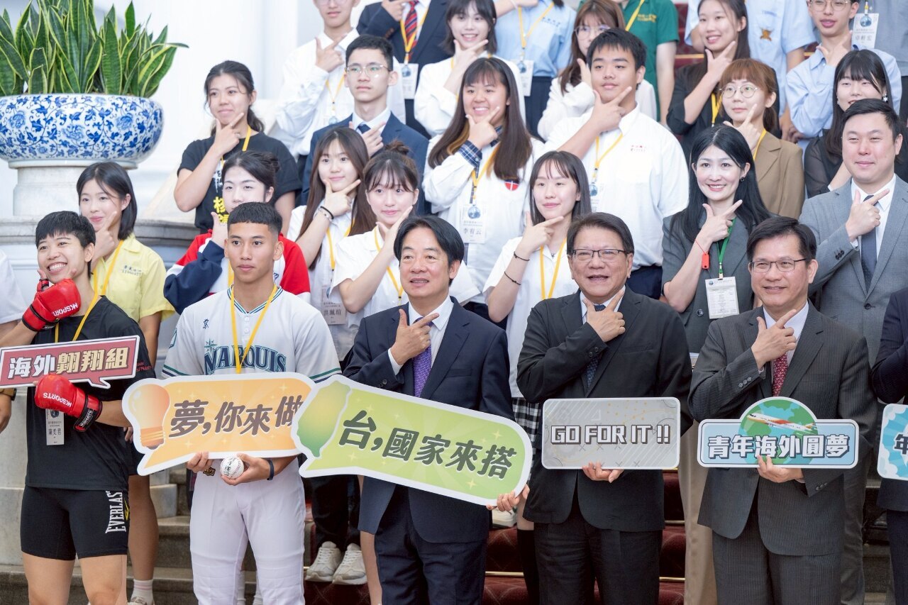 Bertemu Perwakilan “Taiwan Global Pathfinders Initiative”, Presiden Lai Menyampaikan bahwa Pendidikan adalah Sayap Mewujudkan Impian