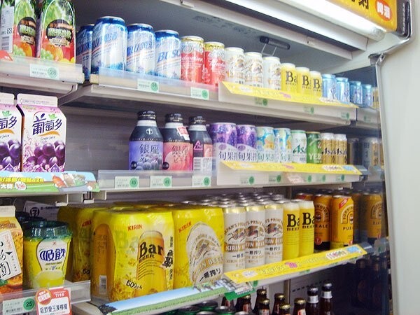 Sambut Musim Panas, Toko Waralaba Gelar Festival Beer Internasional, Undang Artis Korea dan Beri Diskon Hingga 30%